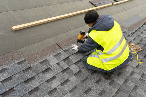 Best Residential Roofing Contractor  in Apple Creek, OH
